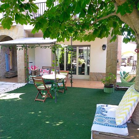 B&B El Solsones - Olius El Pi de Sant Just Εξωτερικό φωτογραφία